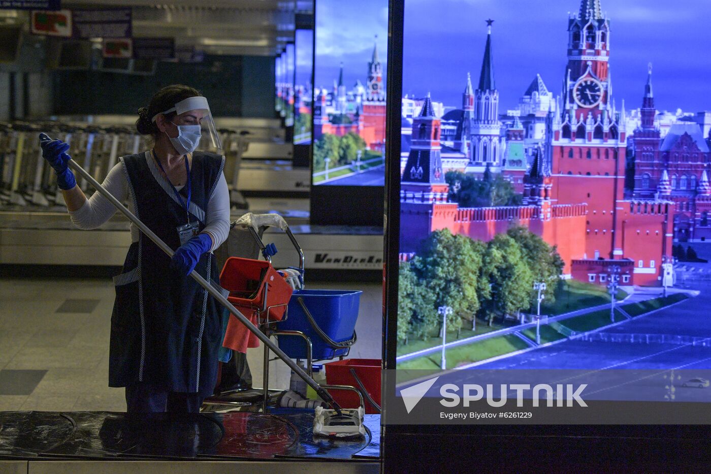 Russia Coronavirus Lockdown Ease