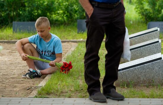 Latvia WWII Soviet Soldiers Reburial