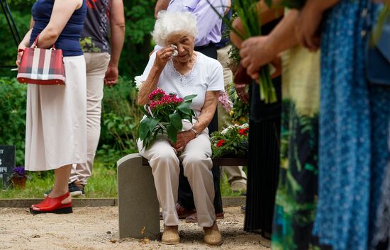 Latvia WWII Soviet Soldiers Reburial