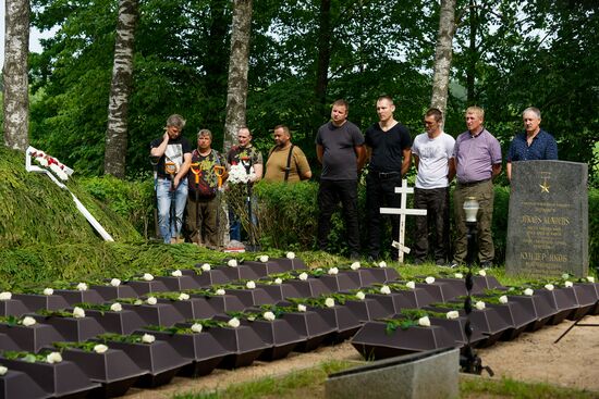 Latvia WWII Soviet Soldiers Reburial
