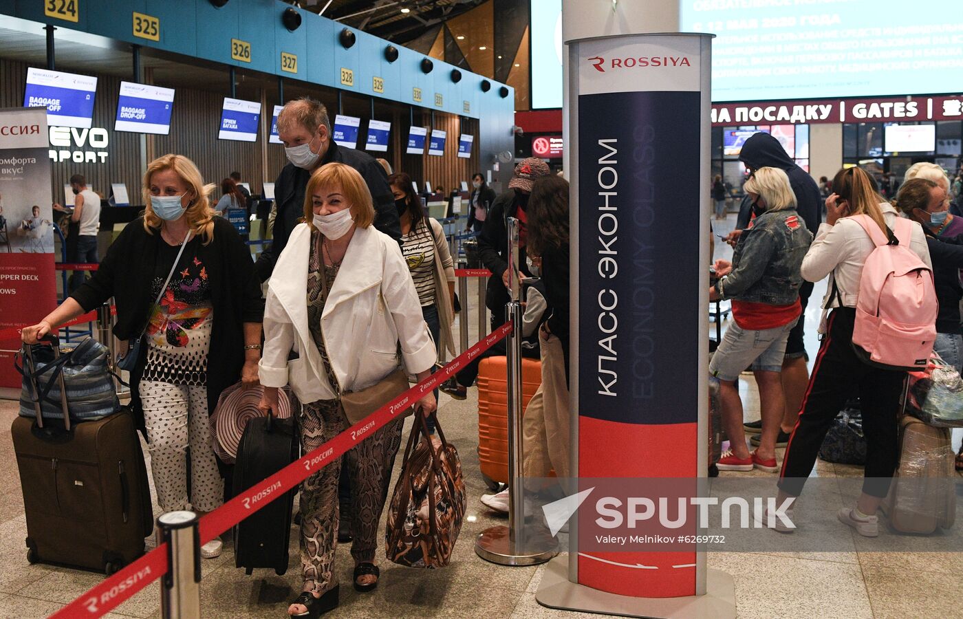 Russia Coronavirus Lockdown Ease