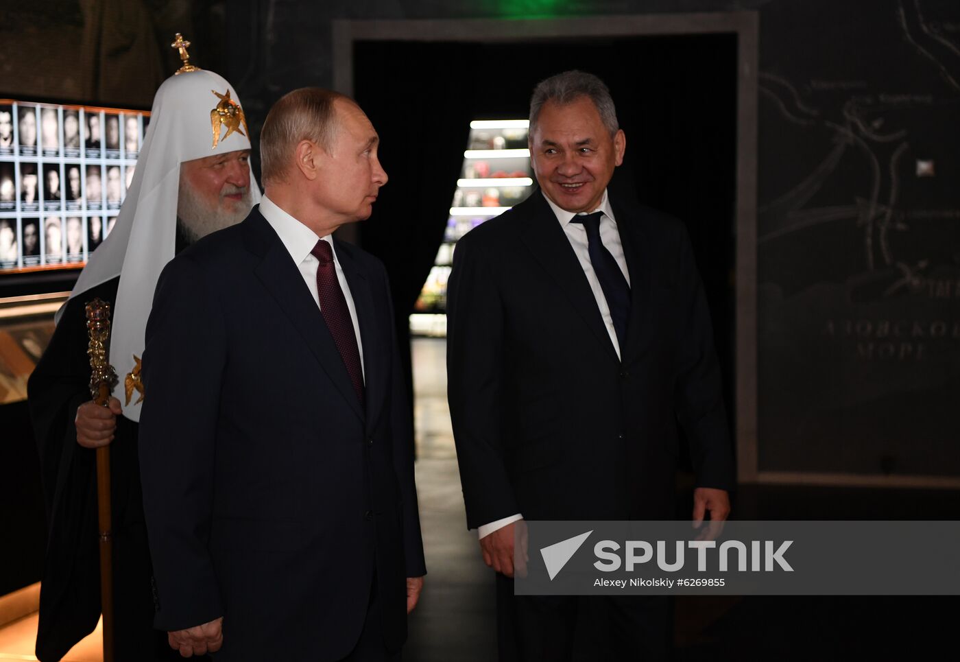 Russia Putin WWII Victims Remembrance Day
