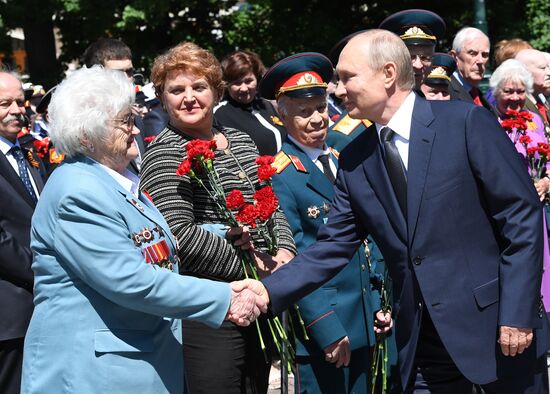 Russia Putin WWII Victims Remembrance Day