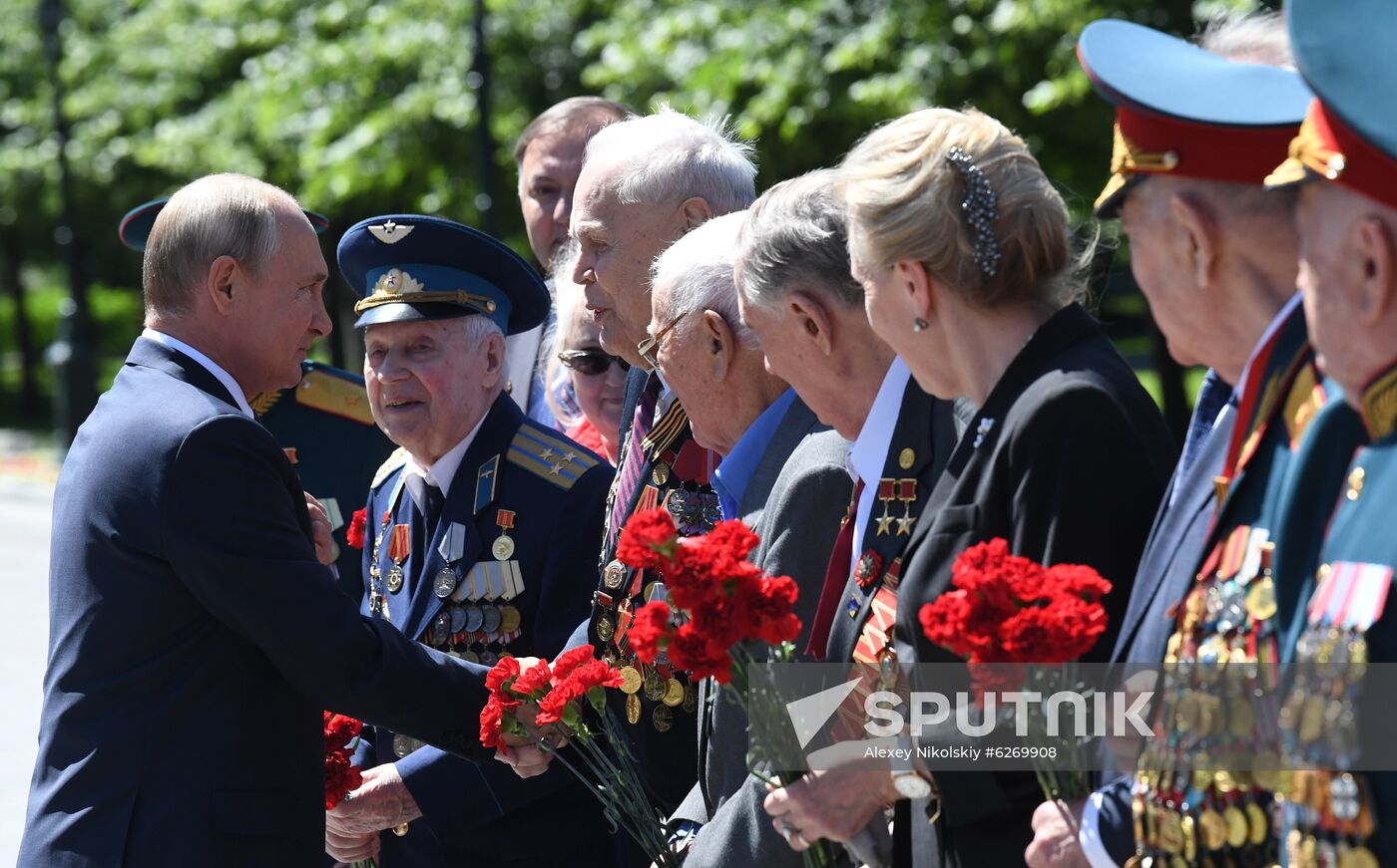 Russia Putin WWII Victims Remembrance Day