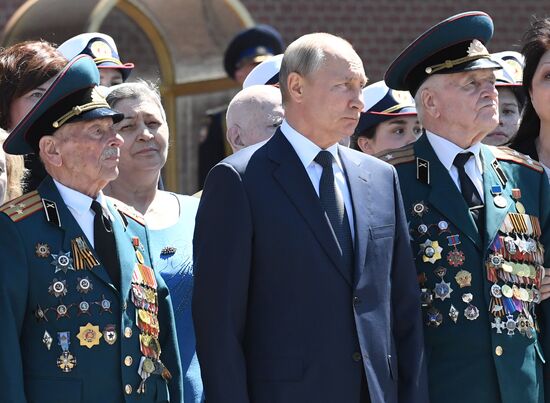 Russia Putin WWII Victims Remembrance Day