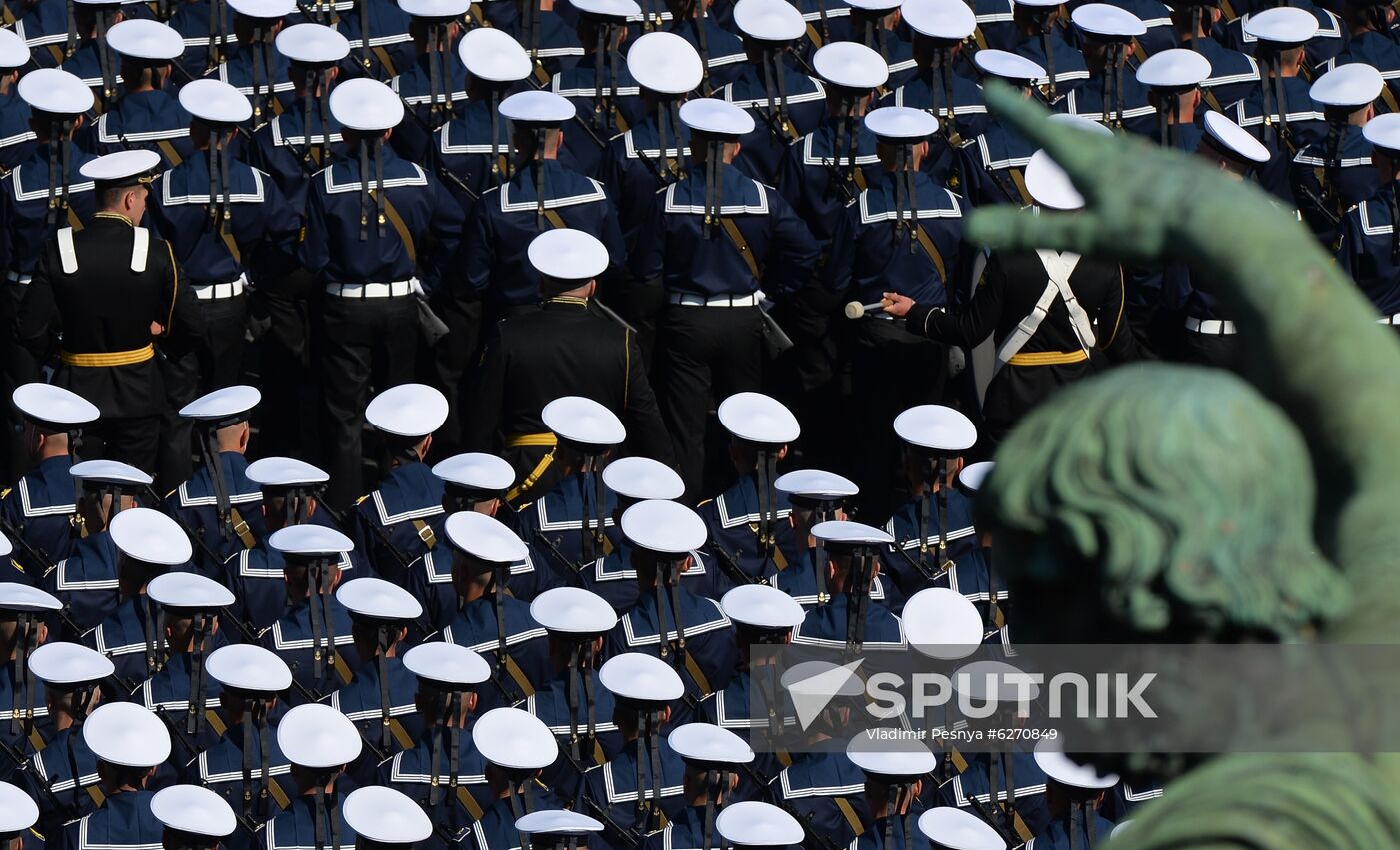 Military parade to commemorate 75th anniversary of Victory in World War II