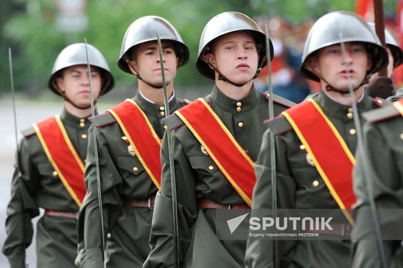 Military parades in Russian cities to commemorate 75th anniversary of Victory in World War II