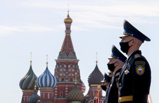 Military parade to commemorate 75th anniversary of Victory in World War II