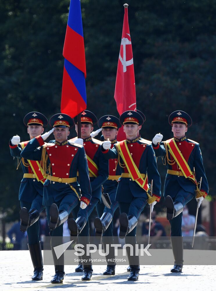 Military parade to commemorate 75th anniversary of Victory in World War II