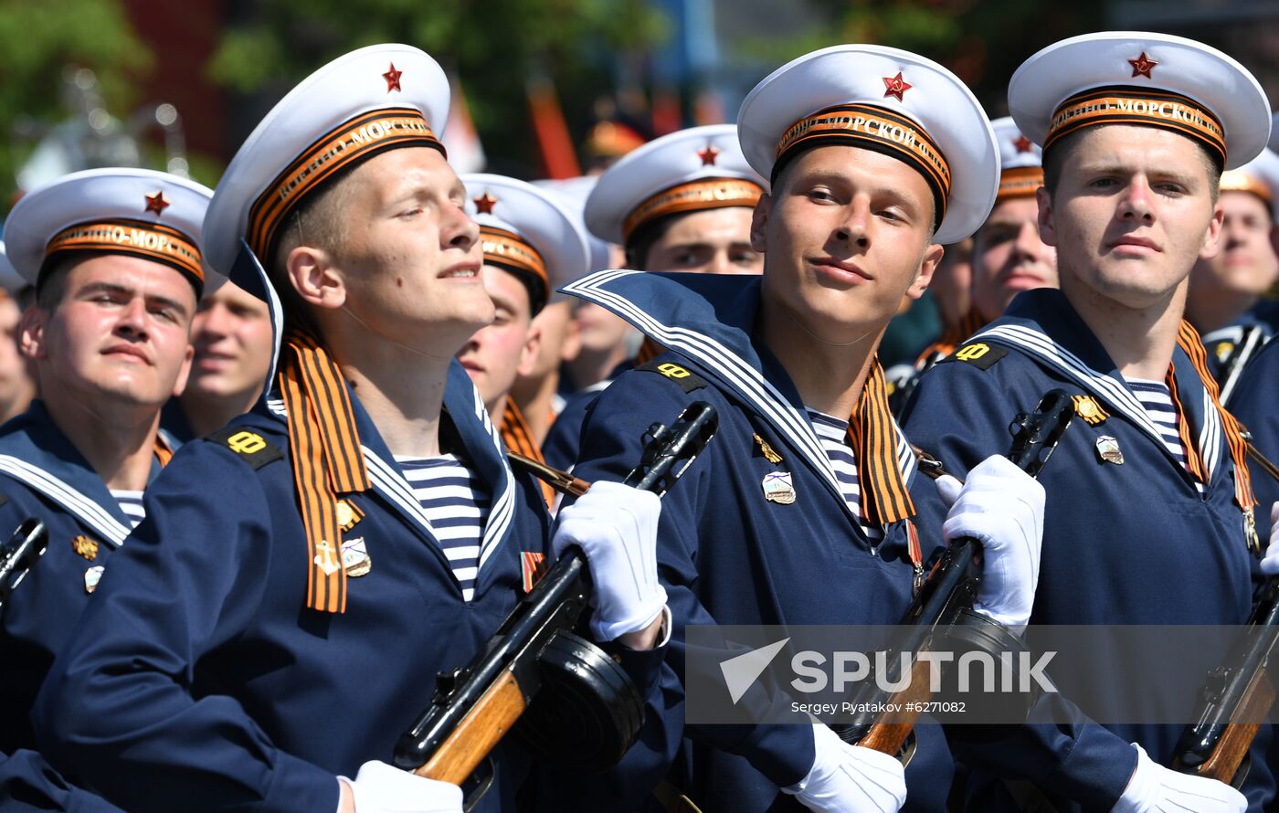 Military parade to commemorate 75th anniversary of Victory in World War II