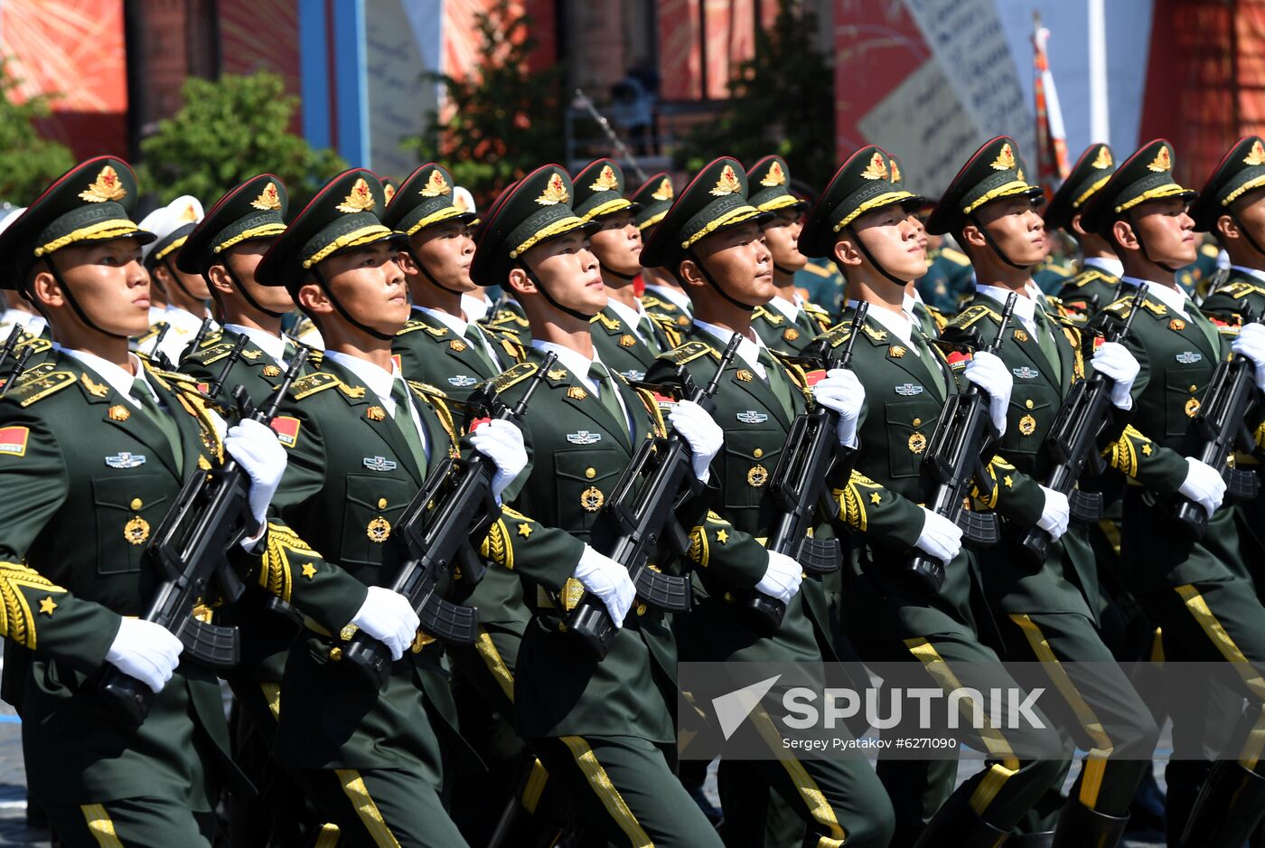 Military parade to commemorate 75th anniversary of Victory in World War II