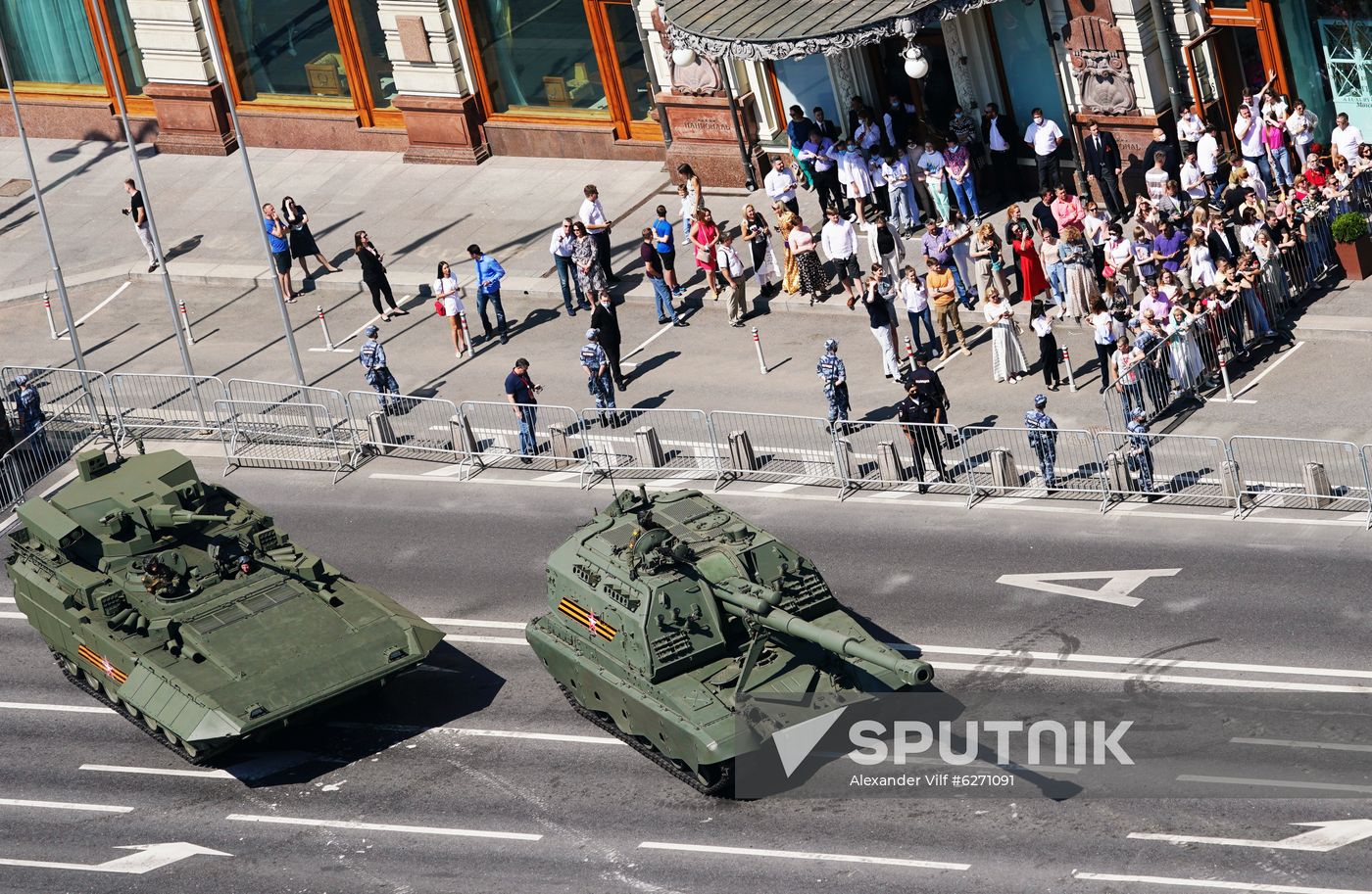 Military parade to commemorate 75th anniversary of Victory in World War II