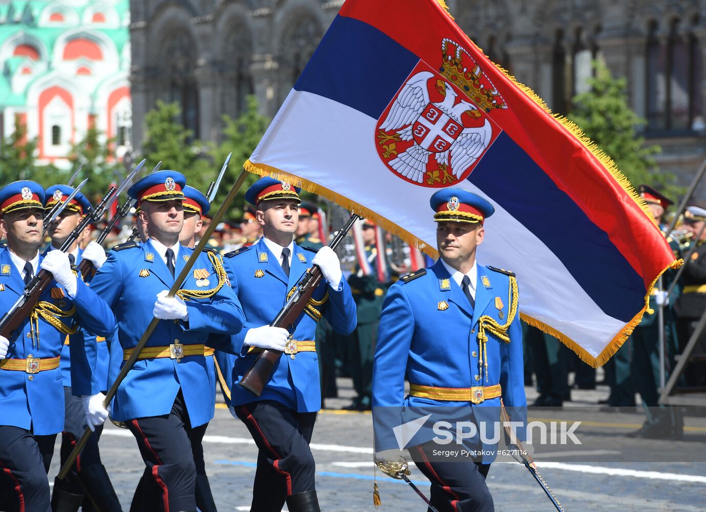 Military parade to commemorate 75th anniversary of Victory in World War II