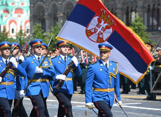 Military parade to commemorate 75th anniversary of Victory in World War II