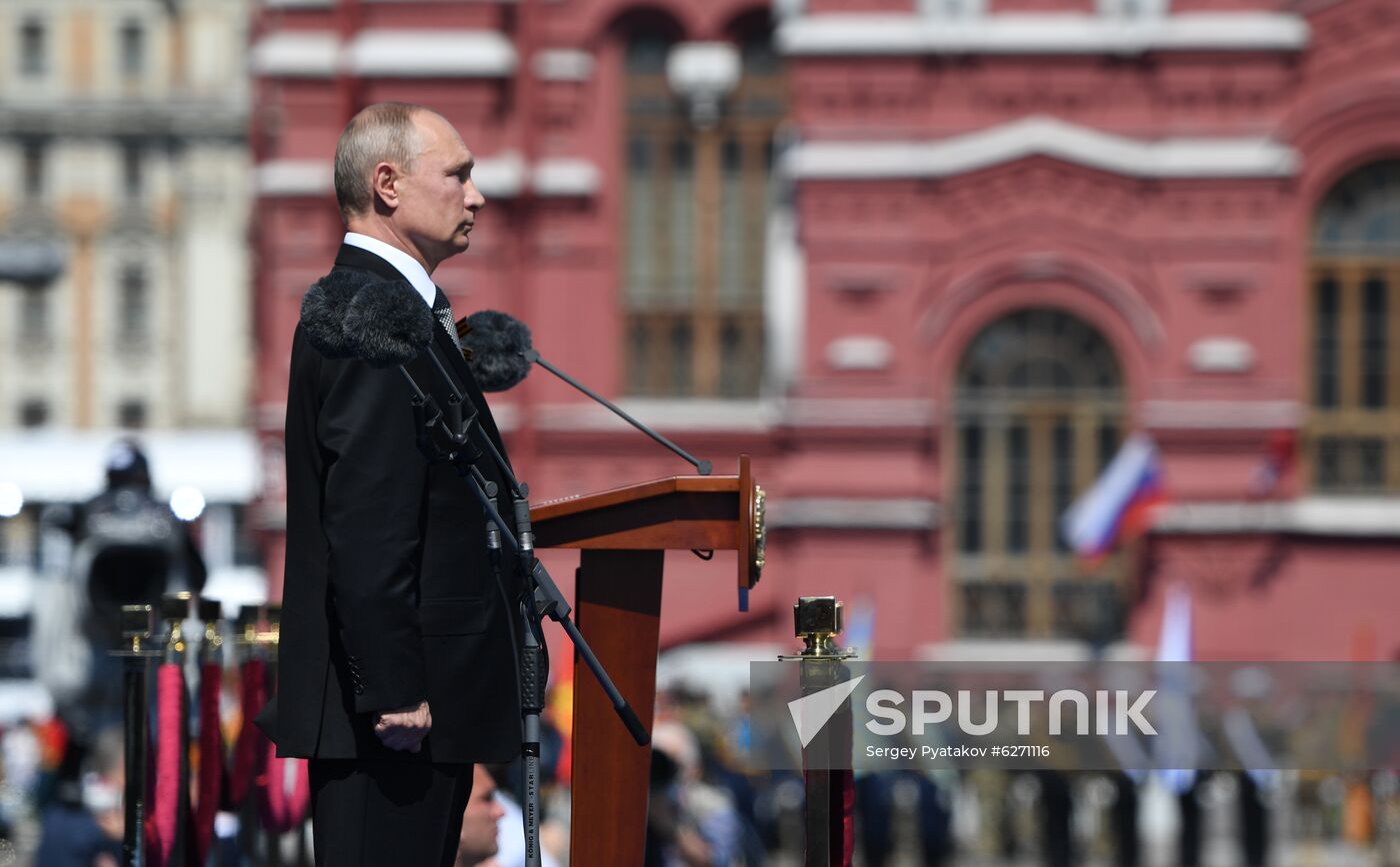 Russian President Vladimir Putin takes part in military parade to mark 75th anniversary of Victory in World War II