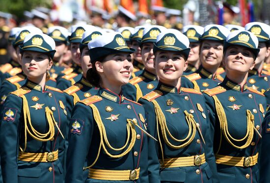 Military parade to commemorate 75th anniversary of Victory in World War II