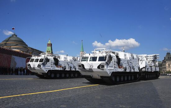 Military parade to commemorate 75th anniversary of Victory in World War II