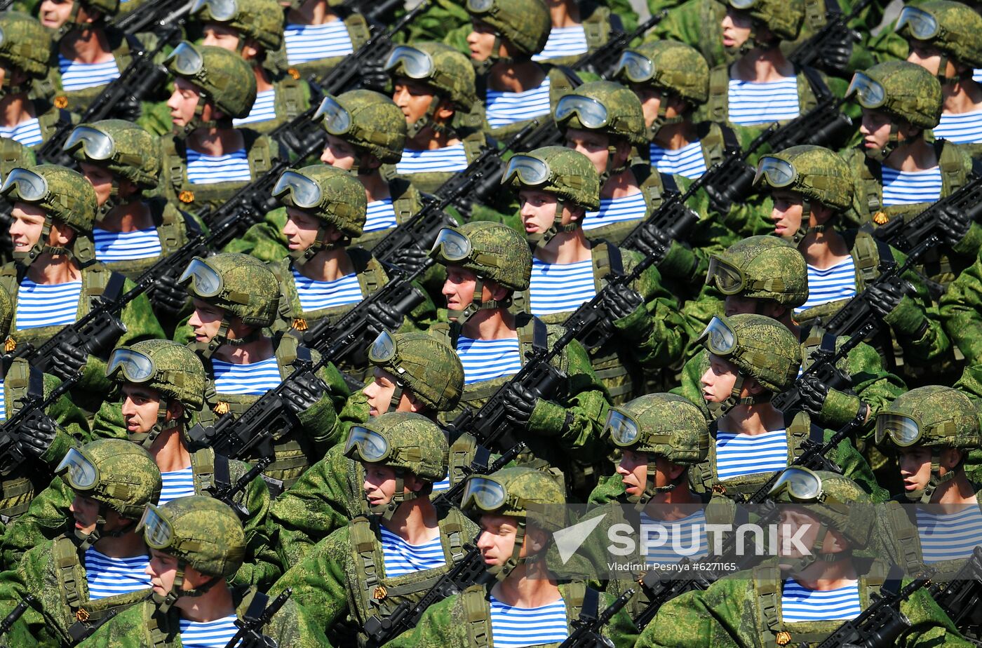 Military parade to commemorate 75th anniversary of Victory in World War II