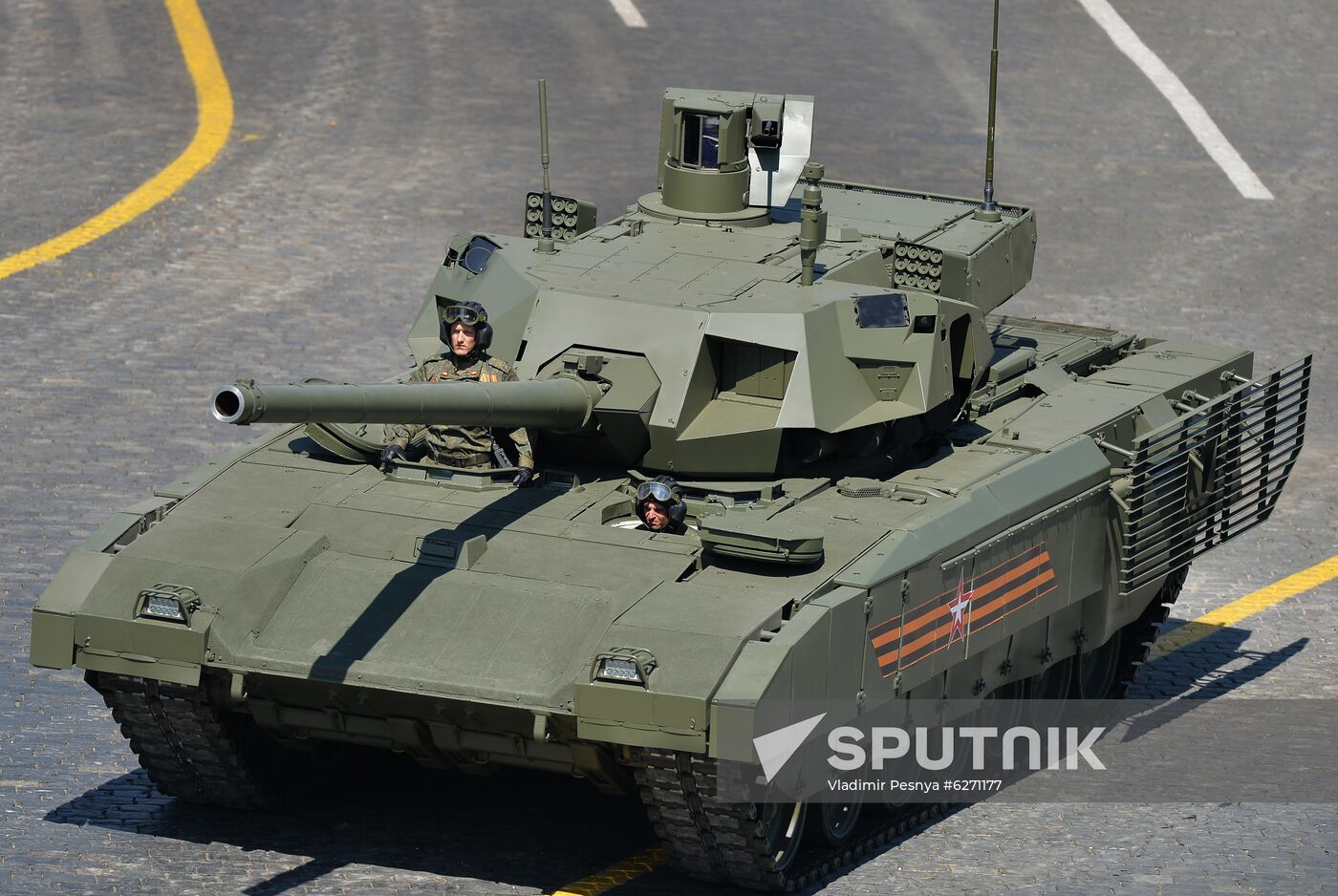 Military parade to commemorate 75th anniversary of Victory in World War II