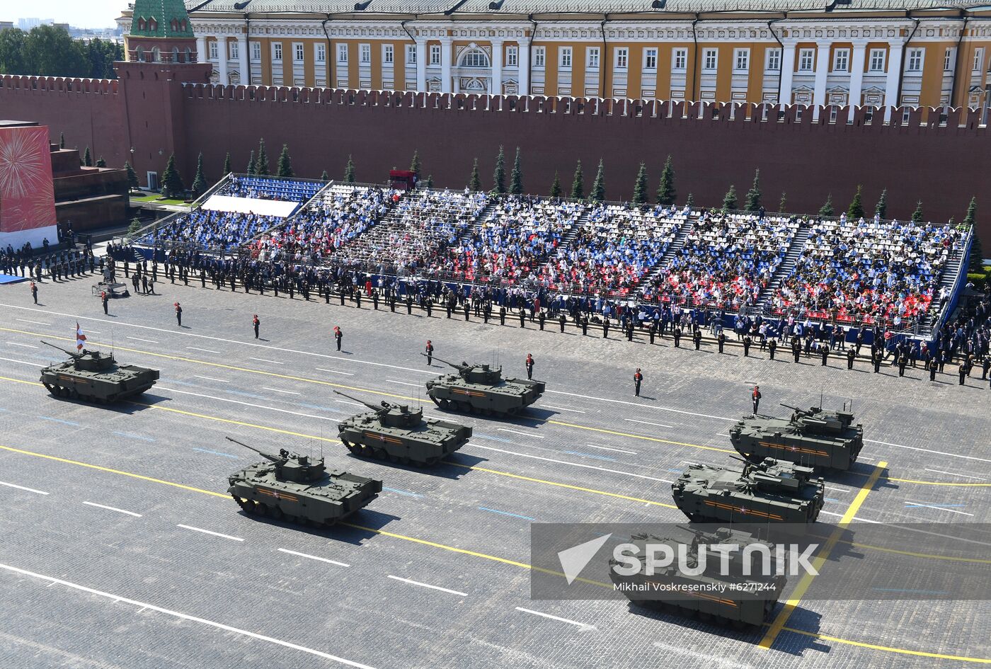 Military parade to commemorate 75th anniversary of Victory in World War II