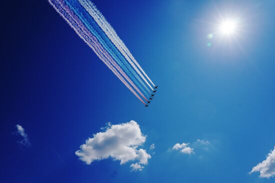 Military parade to commemorate 75th anniversary of Victory in World War II