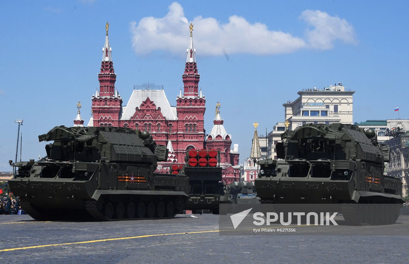 Military parade to commemorate 75th anniversary of Victory in World War II