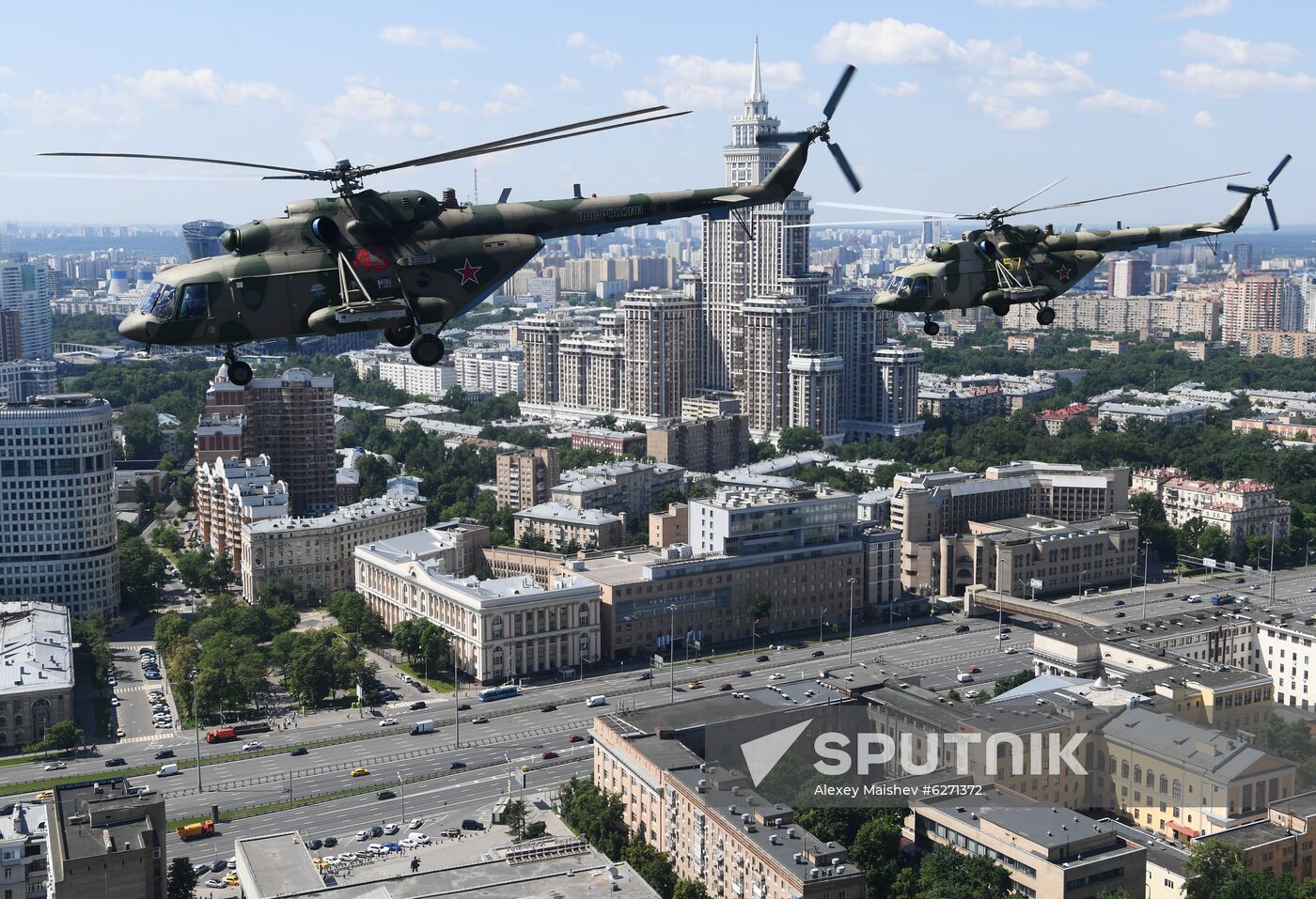 Military parade to commemorate 75th anniversary of Victory in World War II