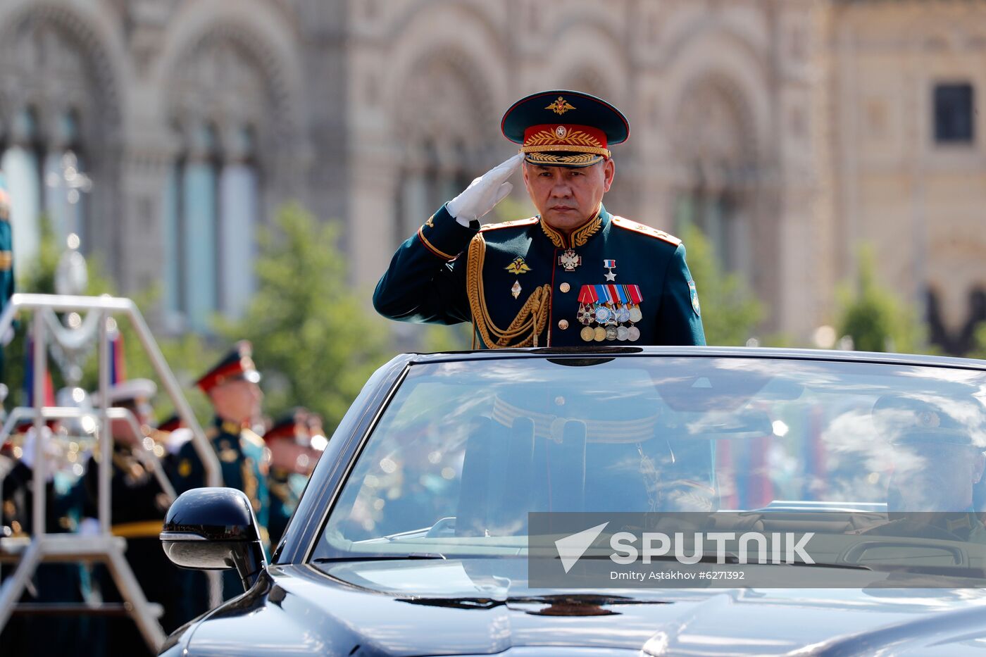 Russian President Vladimir Putin takes part in military parade to mark 75th anniversary of Victory in World War II
