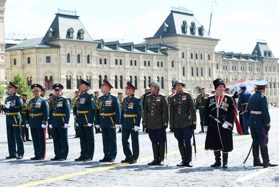 Military parade to commemorate 75th anniversary of Victory in World War II