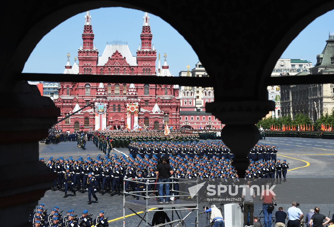 Military parade to commemorate 75th anniversary of Victory in World War II