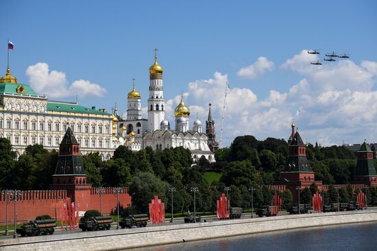 Military parade to commemorate 75th anniversary of Victory in World War II