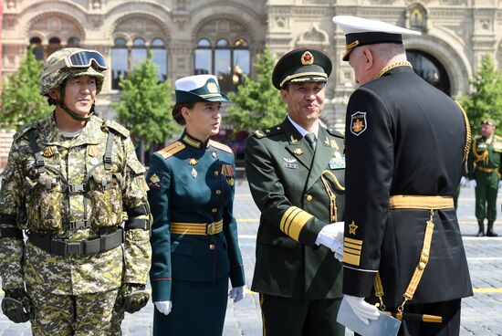 Military parade to commemorate 75th anniversary of Victory in World War II