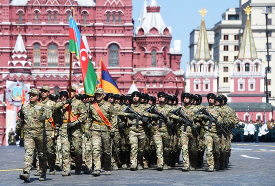 Military parade to commemorate 75th anniversary of Victory in World War II