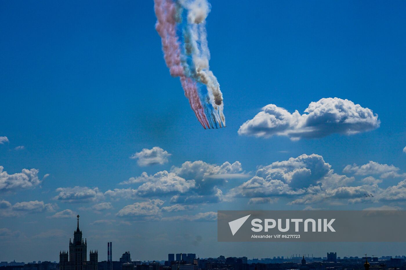 Military parade to commemorate 75th anniversary of Victory in World War II