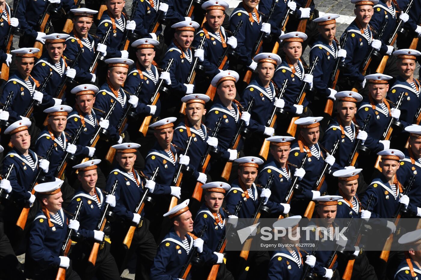 Military parade to commemorate 75th anniversary of Victory in World War II