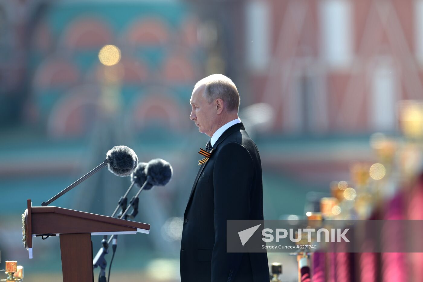 Russian President Vladimir Putin takes part in military parade to mark 75th anniversary of Victory in World War II