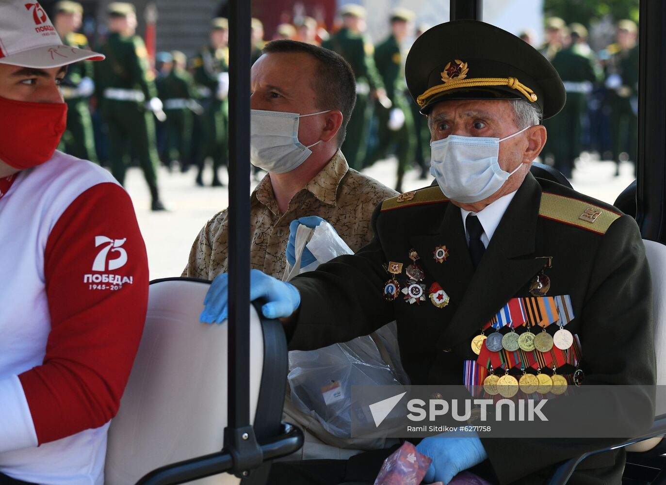 Military parade to commemorate 75th anniversary of Victory in World War II