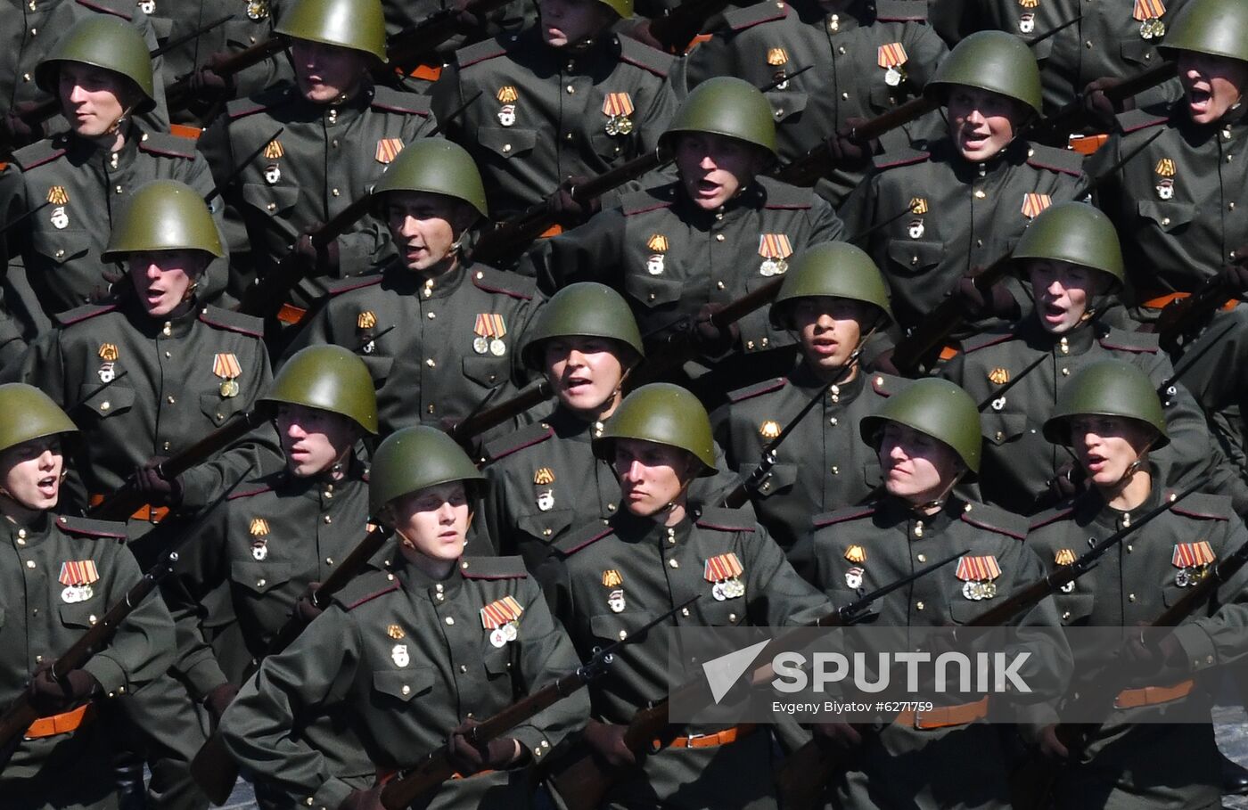 Military parade to commemorate 75th anniversary of Victory in World War II