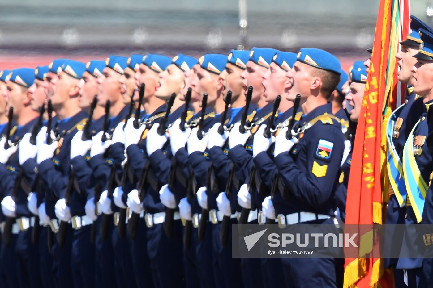 Military parade to commemorate 75th anniversary of Victory in World War II