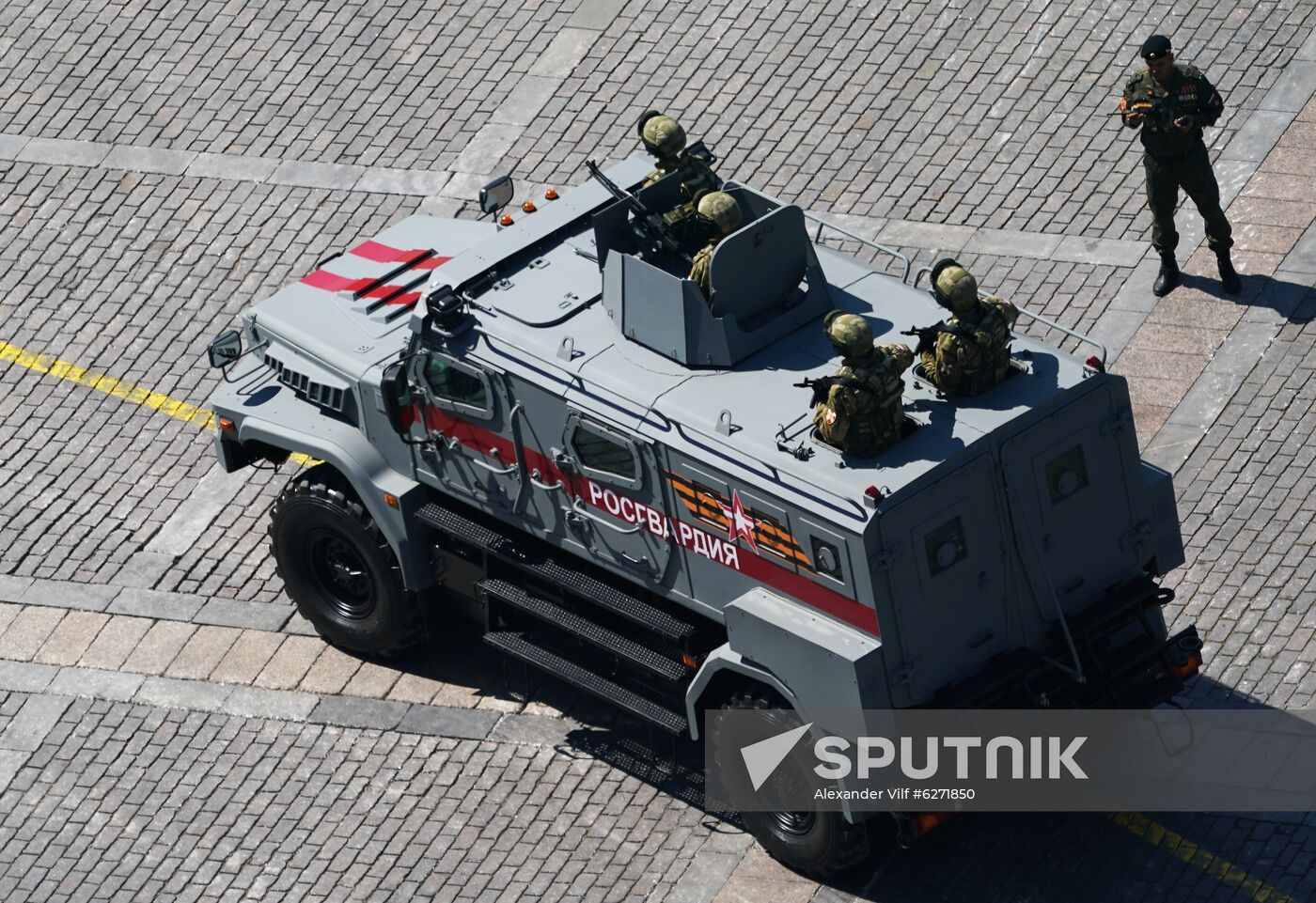 Military parade to commemorate 75th anniversary of Victory in World War II