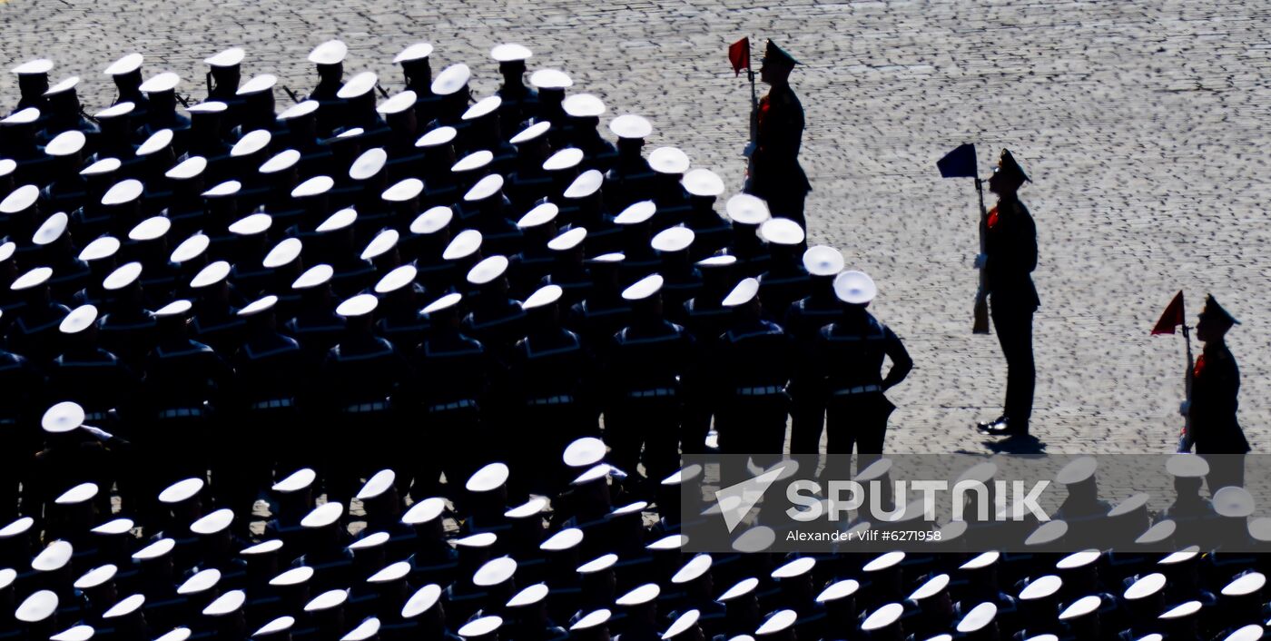 Military parade to commemorate 75th anniversary of Victory in World War II