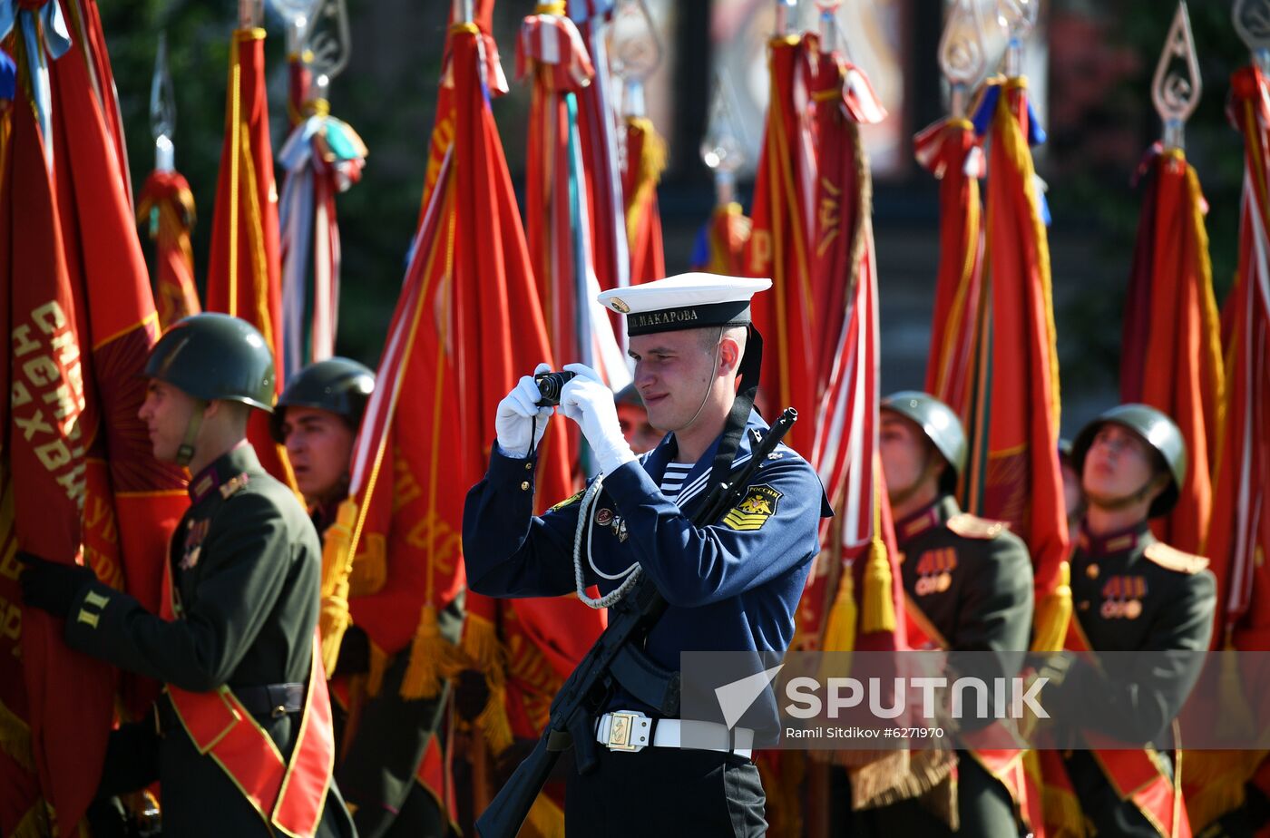 Military parade to commemorate 75th anniversary of Victory in World War II