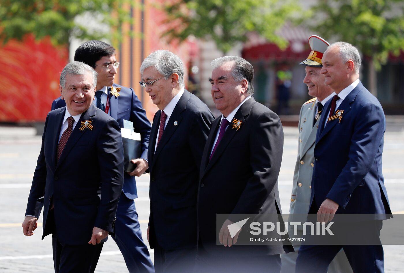 Russian President Vladimir Putin takes part in military parade to mark 75th anniversary of Victory in World War II