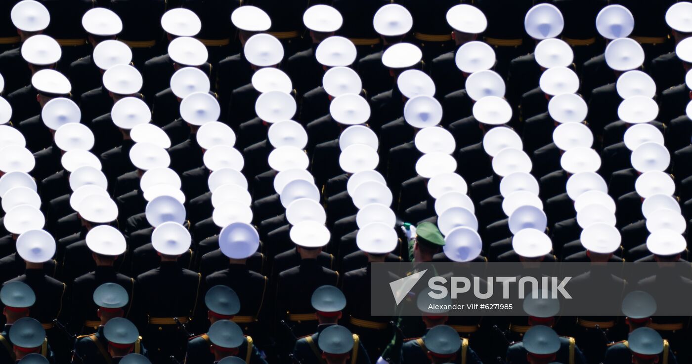 Military parade to commemorate 75th anniversary of Victory in World War II