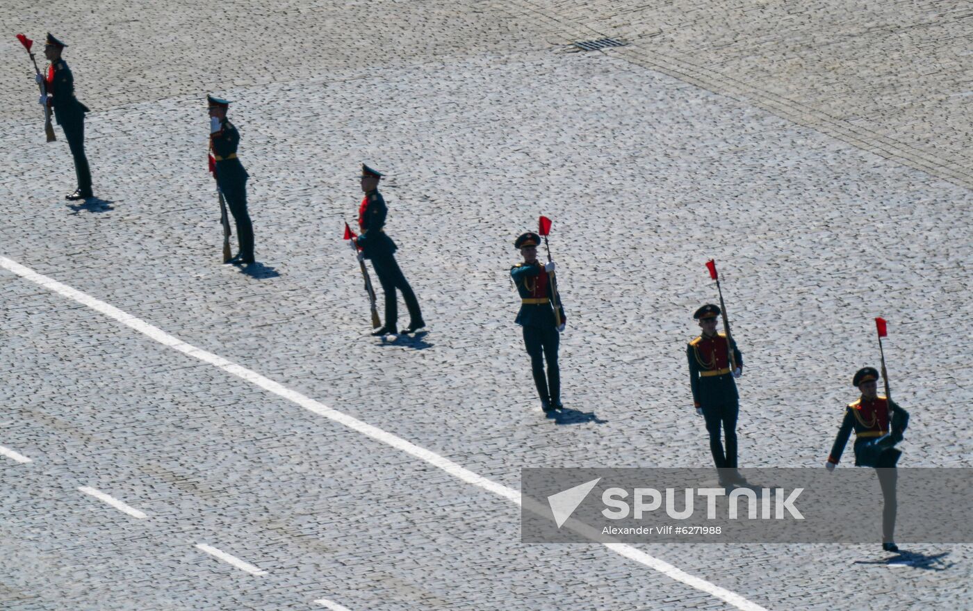 Military parade to commemorate 75th anniversary of Victory in World War II
