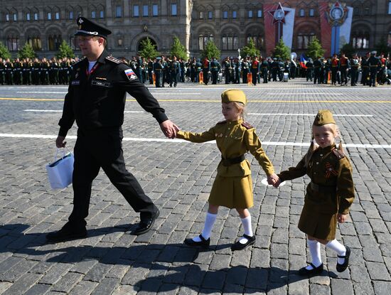 Military parade to commemorate 75th anniversary of Victory in World War II