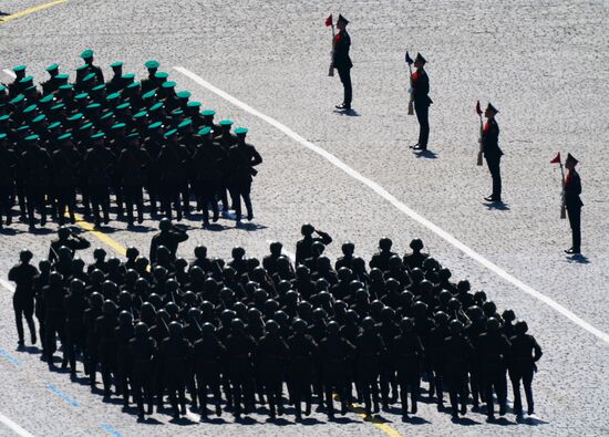 Military parade to commemorate 75th anniversary of Victory in World War II