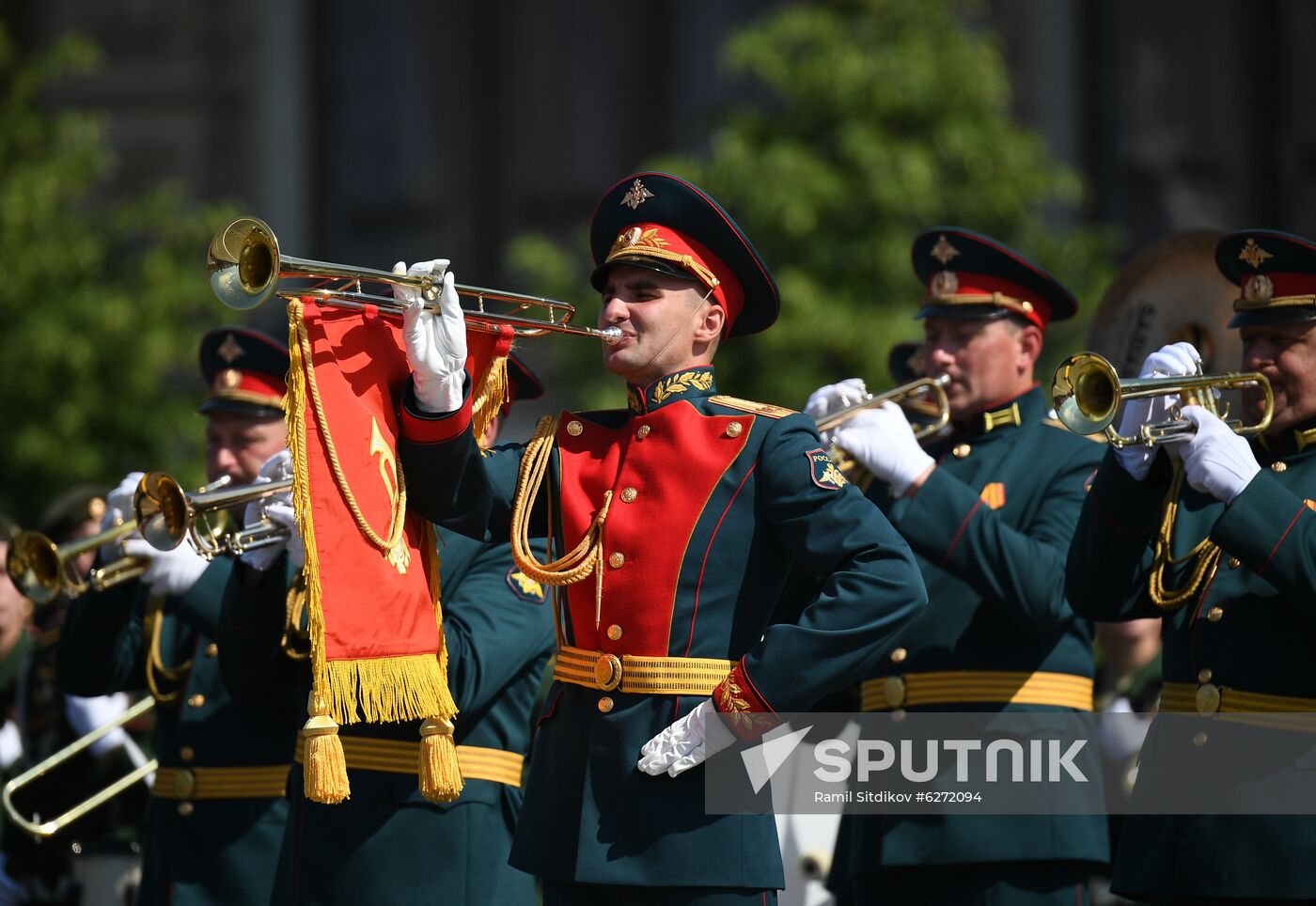 Military parade to commemorate 75th anniversary of Victory in World War II