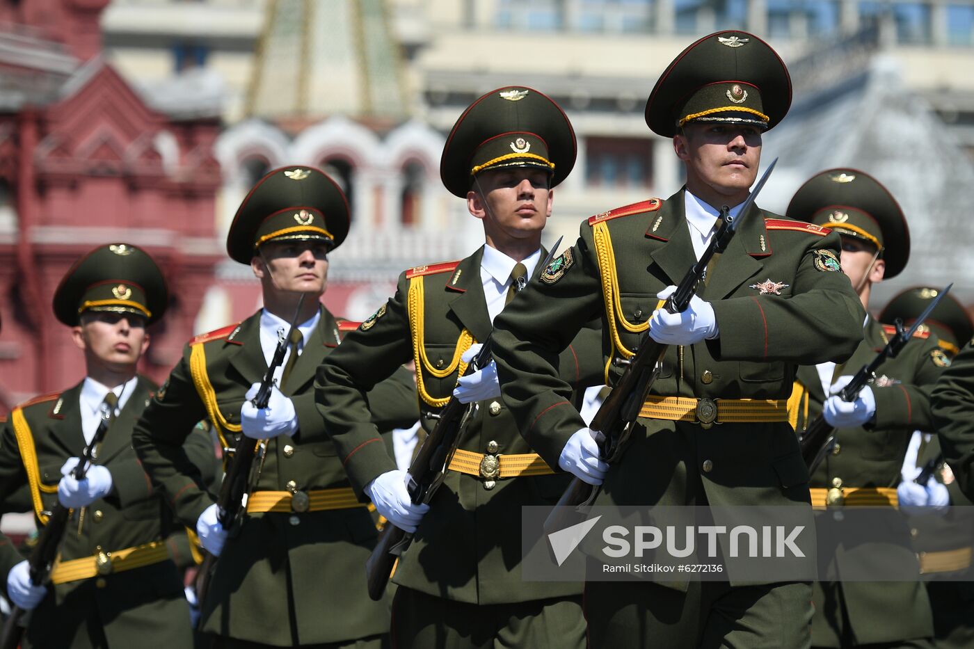 Military parade to commemorate 75th anniversary of Victory in World War II