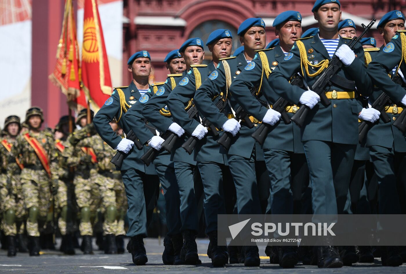 Military parade to commemorate 75th anniversary of Victory in World War II